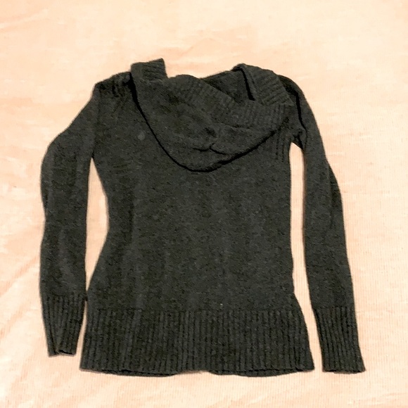 Volcom button up cardigan - Picture 2 of 2